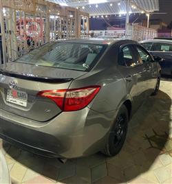 تۆیۆتا کۆرۆلا